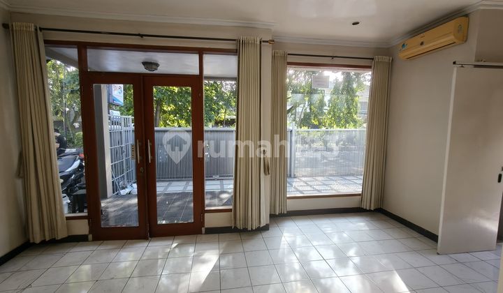 For Rent Business Space Suitable for Office, Etc.