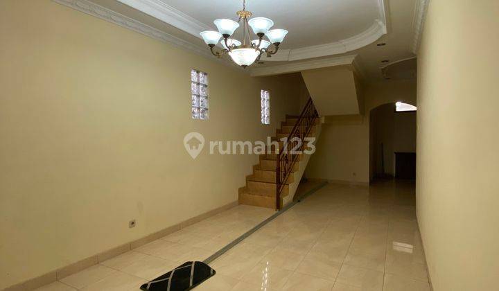 Murah Banget!! Sewa Rumah Murah Di Komplek Elite Pusat Kota Cimahi 1