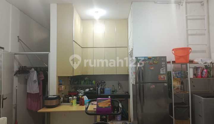 For Sale 3-story Shop House in Nuansa Indah Raya Complex 2