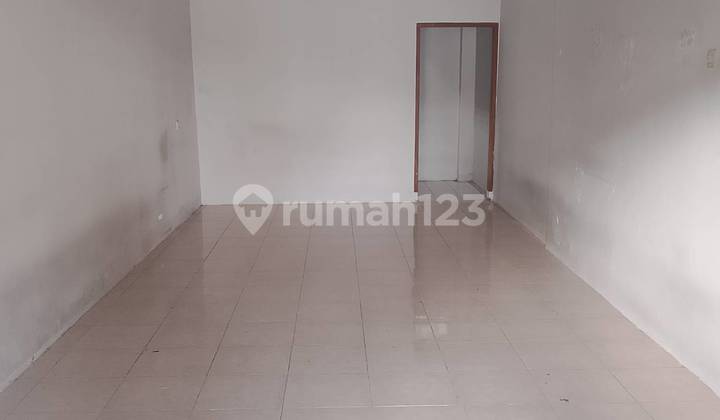 For Rent: Strategic House in City Center, Mutumanikam Buahbatu Street