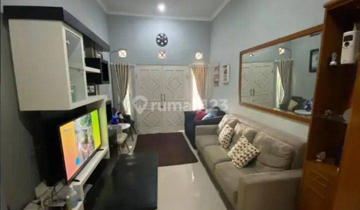 Jual Rumah Strategis Shm Jl. Suryalaya Raya 1