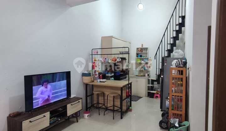 For Sale Comfortable Minimalist House in Pinus Regency 2