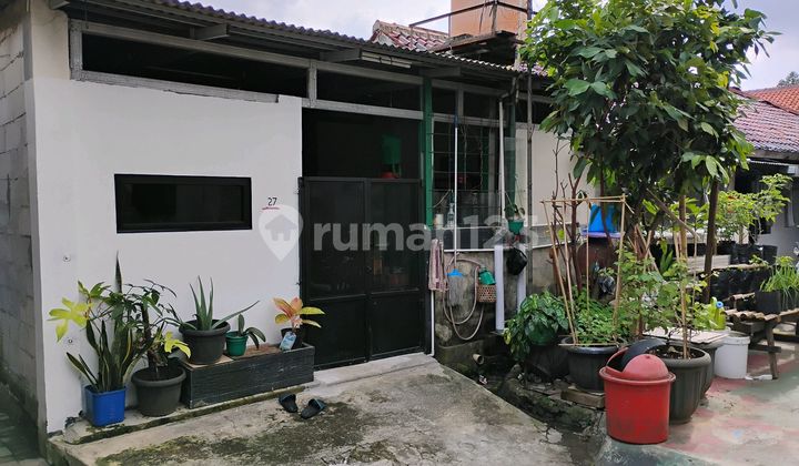Dijual Rumah dan Kontrakan 2 Pintu Lokasi Strategis,Dekat ke Fatmawati 2