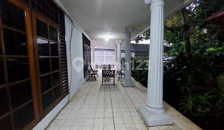 Spacious Landed House in the Commercial Area of Lebak Bulus Raya 2