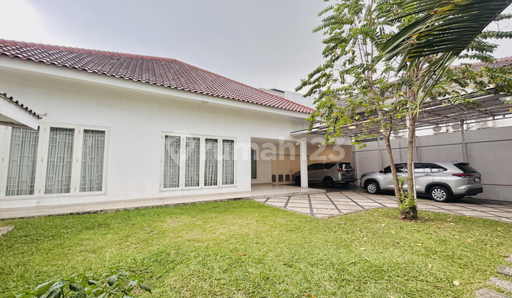 Modern Tropical House Suitable for Office, Clinic or Residence in Bangka, Kemang 2