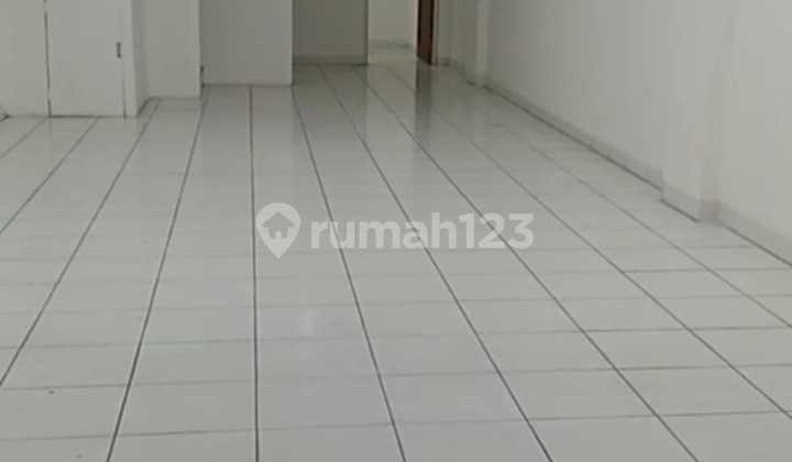 Good 4-Storey Ruko Ready to Use Lebak Bulus