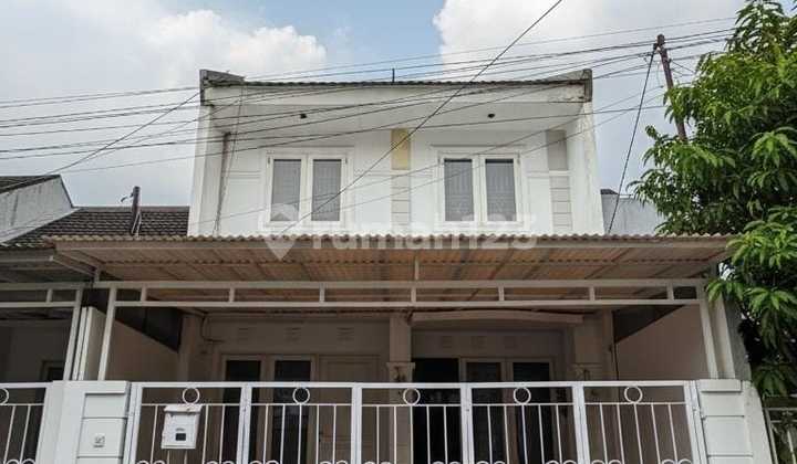 Pondok Indah House Ready to Occupied, suitable for Silent Office Pondok Indah House Ready to Occupied, suitable for Silent Office