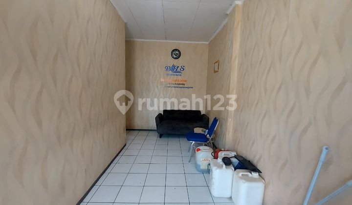 Ruko Bagus 2,5 Lantai di Jalan Raya Gunung Putri Bogor 2