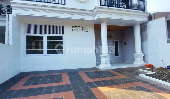Rumah Baru Design Modern Siap Huni dengan Fasilitas Kolam Renang Rumah Baru Design Modern Siap Huni dengan Fasilitas Kolam Renang