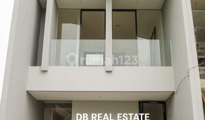 DIJUAL RUMAH SURABAYA BARAT SELANGKAH DARI DIAN ISTANA 