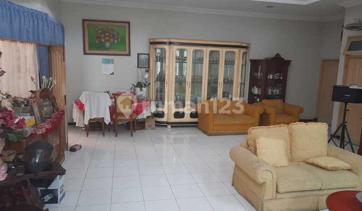 HOUSE FOR SALE IN SOUTH SURABAYA HOOK 2