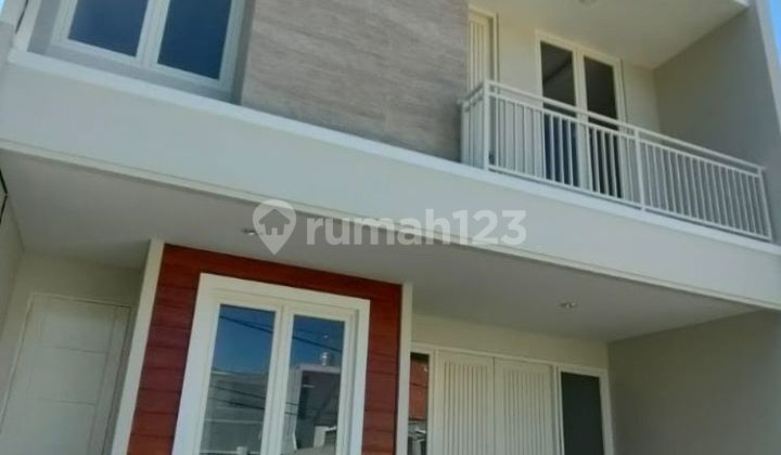 FOR SALE NEW MINIMALIST HOUSE Gayungsari, South Sby 2