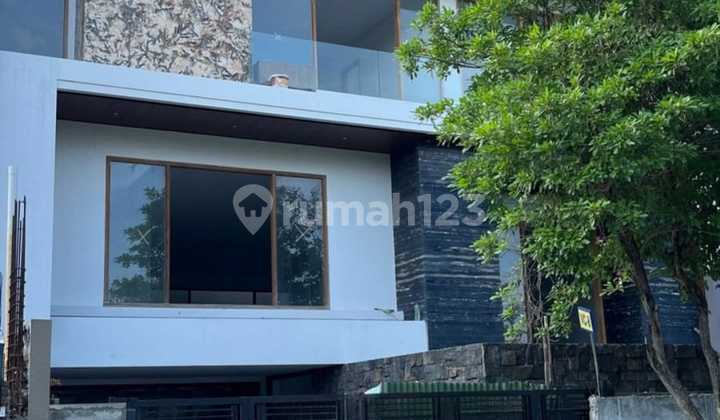 For Sale : Brand New Luxury Home @ Graha Famili
