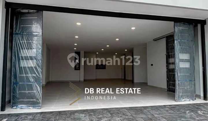 3 LANTAI GRESS MINIMALIST INDUSTRIAL GREENWOOD CITRALAND  2