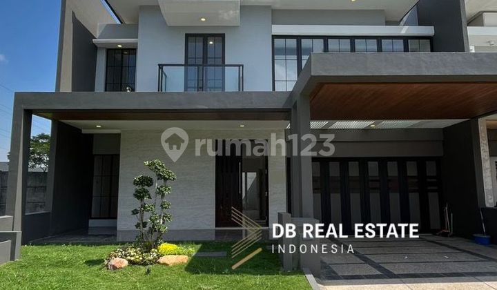 ROYAL RESIDENCE WIYUNG LUAS 240 m2