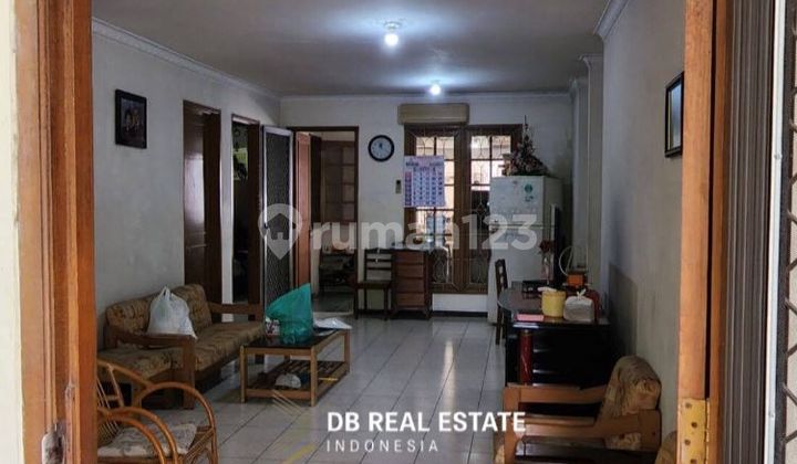 Vila Vallensia Pakuwon Indah 2