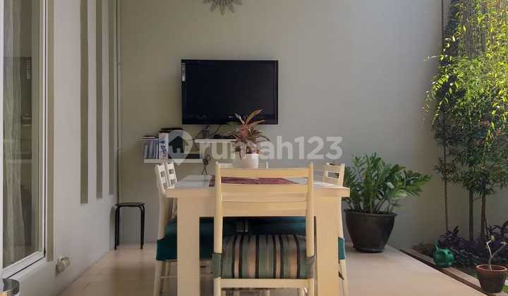 Dijual Rumah Siap Huni di Kebayoran Bintaro Sektor 7 - TangSel 2