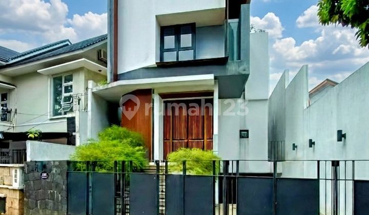 Modern Luxury House in West Cilandak Near MRT Fatmawati - Features Pool & Rooftop Garden Modern Luxury House in West Cilandak Near MRT Fatmawati - Features Pool & Rooftop Garden
