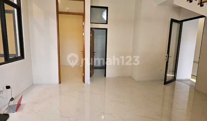 For Sale House in Sekelimus Utara, Bandung, West Java 2