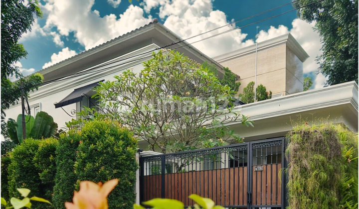Luxurious Home Di Menteng Bintaro Tangerang Selatan Luxurious Home Di Menteng Bintaro Tangerang Selatan
