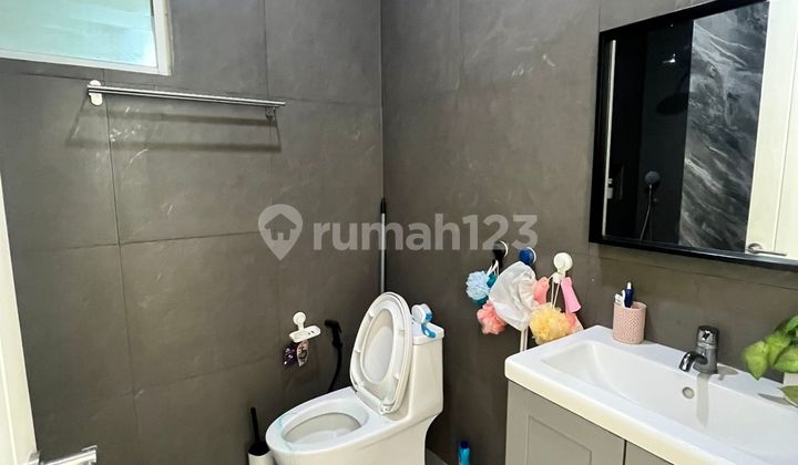 Dijual Rumah di Kebayoran Bintaro Sektor 7 - Tangsel