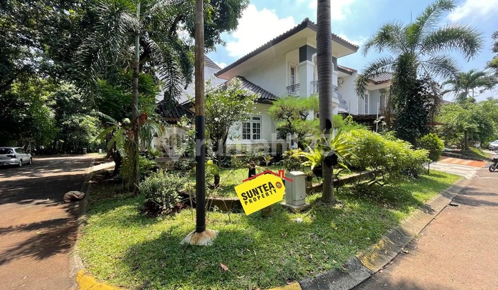 For Sale House in Senayan Bintaro Sector 9 - South Tangerang