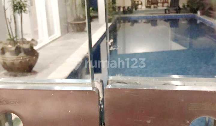 Disewakan Rumah di Bintaro Kebayoran Sektor 7 - Tangerang Selatan 2