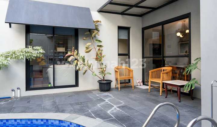 Dijual Rumah di Emerald Bintaro Sektor 9 - Tangsel