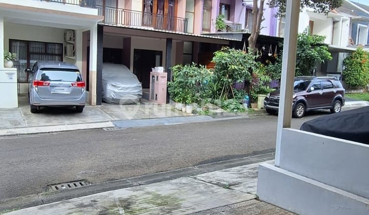 For Rent Front Garden House Hook at Emerald Bintaro Sector 9 - Tangsel 2