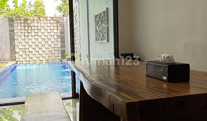 Kos Eksklusif 3 Lantai di Cilandak - 12 Kamar, Ada Kolam Renang, SHM 2