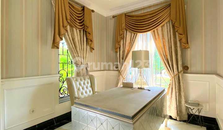 Rumah Mewah dengan Mushola-Kebayoran Bintaro 2