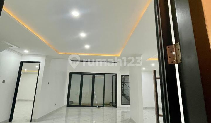 Dijual Rumah di Bintaro Flamingo Sektor 9 - Tangerang Selatan 2
