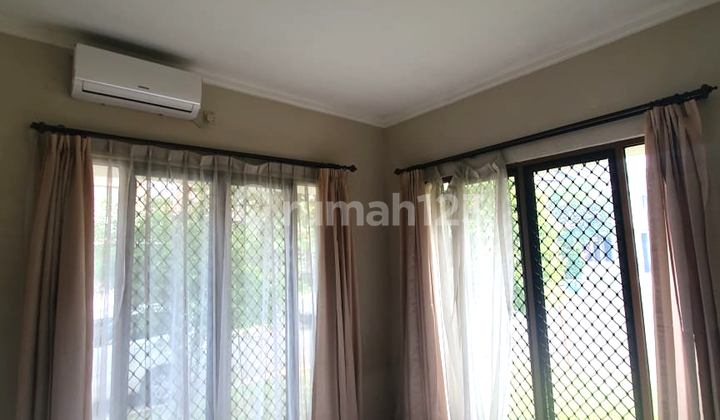 For Sale Ready-to-Occupy Hook House in Emerald Bintaro Sector 9 - South Tangerang For Sale Ready-to-Occupy Hook House in Emerald Bintaro Sector 9 - South Tangerang