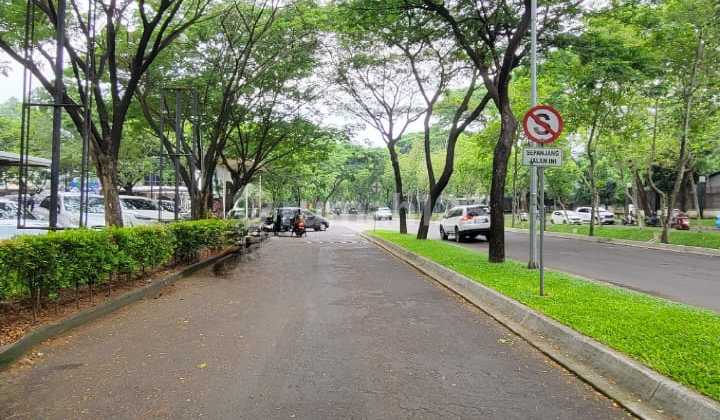 For Sale Fast! Strategic Shop House in Bintaro Fresh Market - Busy & Potential 2