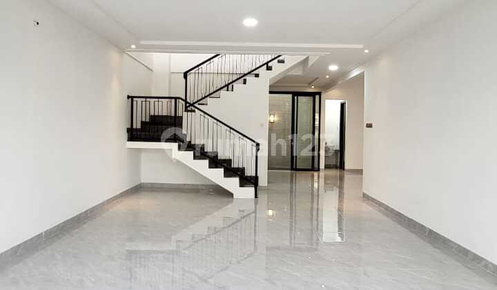 Ready-to-Live House in Graha Bintaro 2