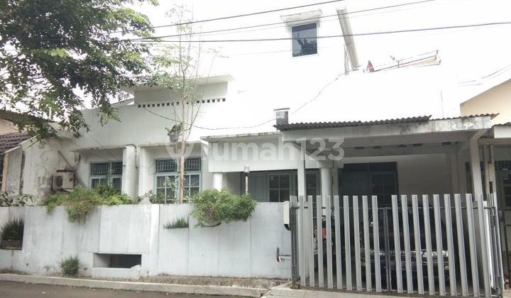 Dijual Rumah di Bintaro Kucica Sektor 9 - Tangerang Selatan
