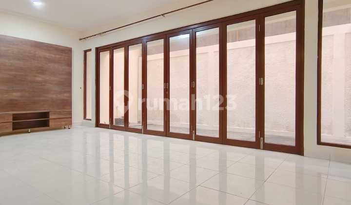 For Sale House in Discovery Bintaro Sector 9 - South Tangerang