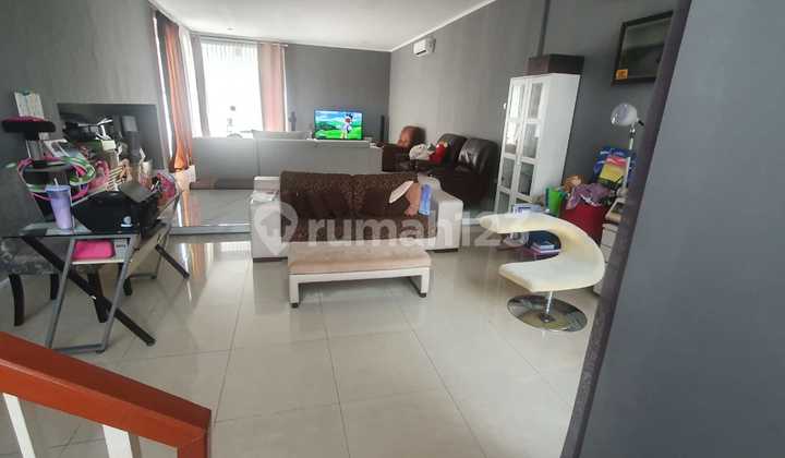 Dijual Rumah di Kebayoran  Bintaro Sektor 7 - TangSel