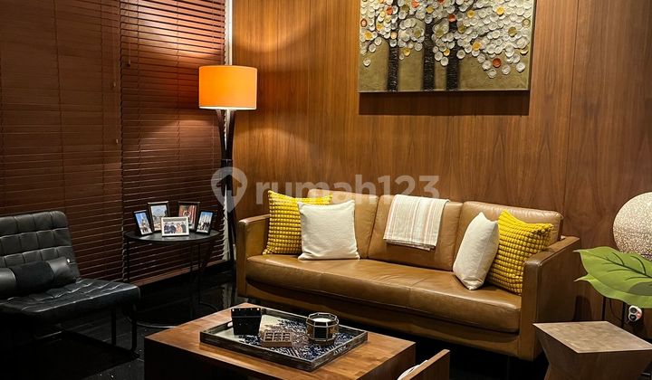 Rumah Dng Swimming Pool, Gym, Music Room, Roof Garden di Puri Bintaro