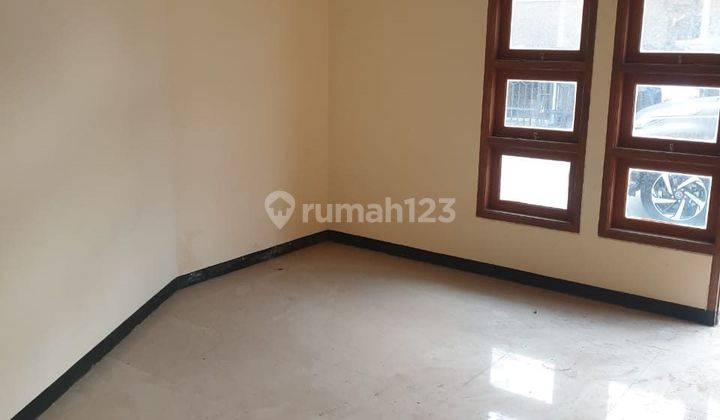 Dijual cepat! Rumah siap huni di Pondokmelati Bekasi 2