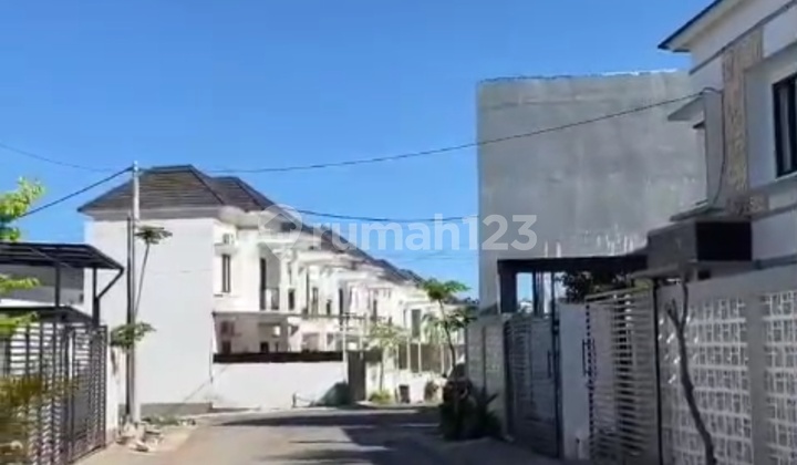 Modern Minimalist New House in Elite Area Rp Net 1.3m 2