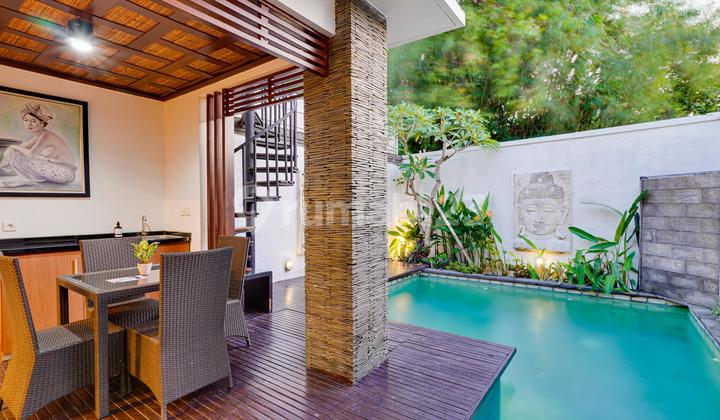 Villa Moderndi Kerobokan Rp 2,5milyar