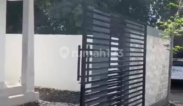 Rumah Baru.modern Minimalis Kawasan Elite Rp Net 1,3m