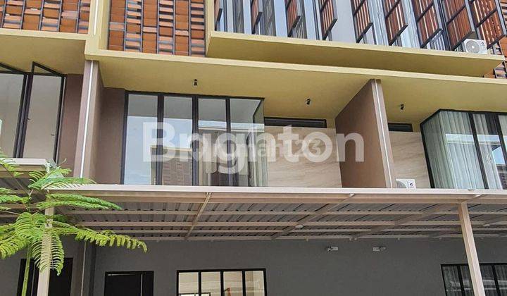 Di sewakan rumah tiga tingkat 1