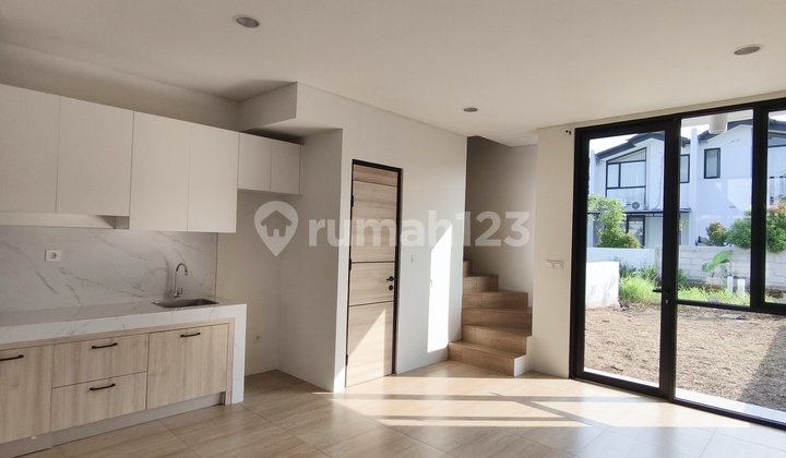 House For Rent Uptown Estate