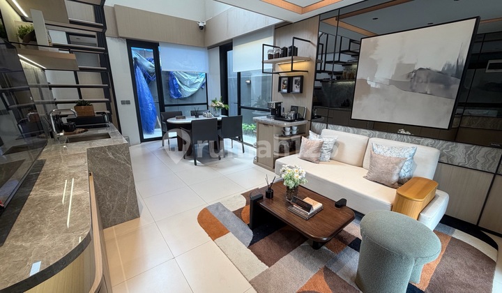 5Enses Bronze Alpha Livin 2 Lantai 1 Kamar