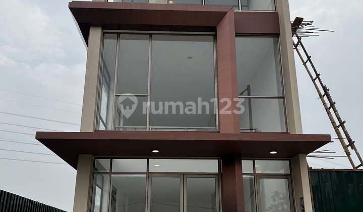 Ruko 3 Lantai Hive Cbd Lippo Cikarang