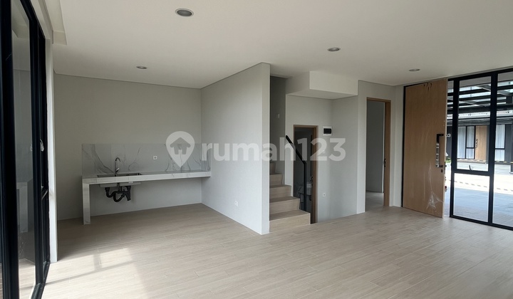 The Colony @ Waterfront Rumah 4 Kamar Free PPN Serah Terima Tahun Ini