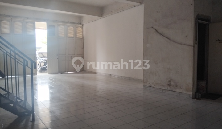 For Rent Shop House on Tuparev Street 2