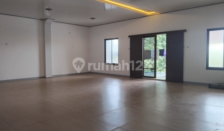 Disewakan Ruko Siap Pakai Disewakan Ruko Siap Pakai